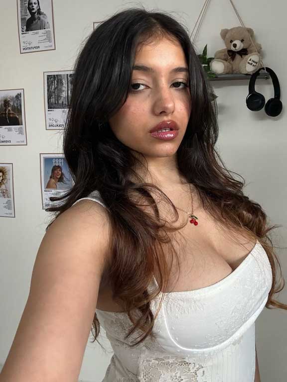 Shetal Call Girl Hyderabad Escort